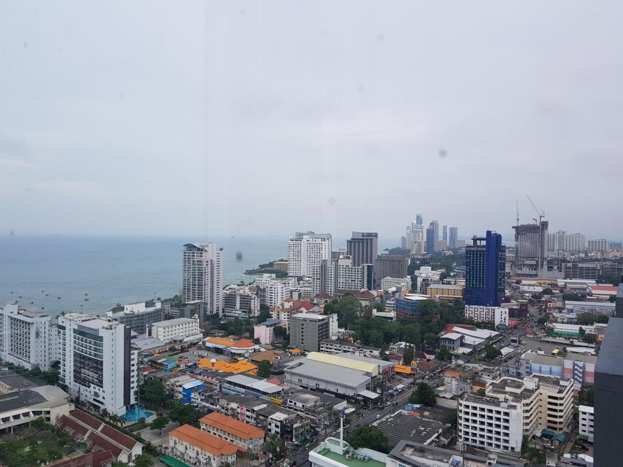 Centric Sea By Pattaya Holiday Bang Lamung Bagian luar foto
