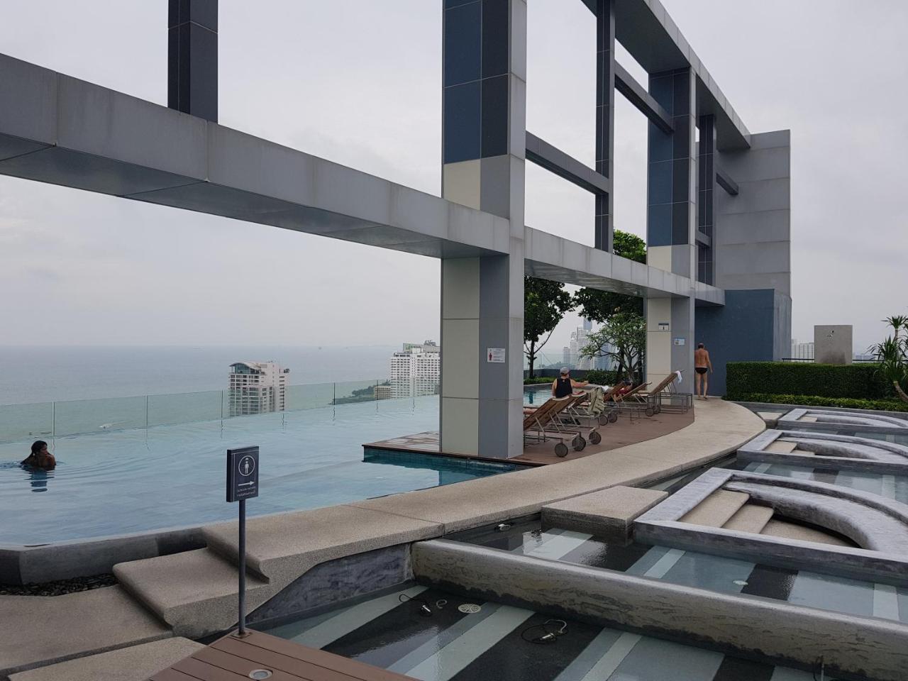 Centric Sea By Pattaya Holiday Bang Lamung Bagian luar foto