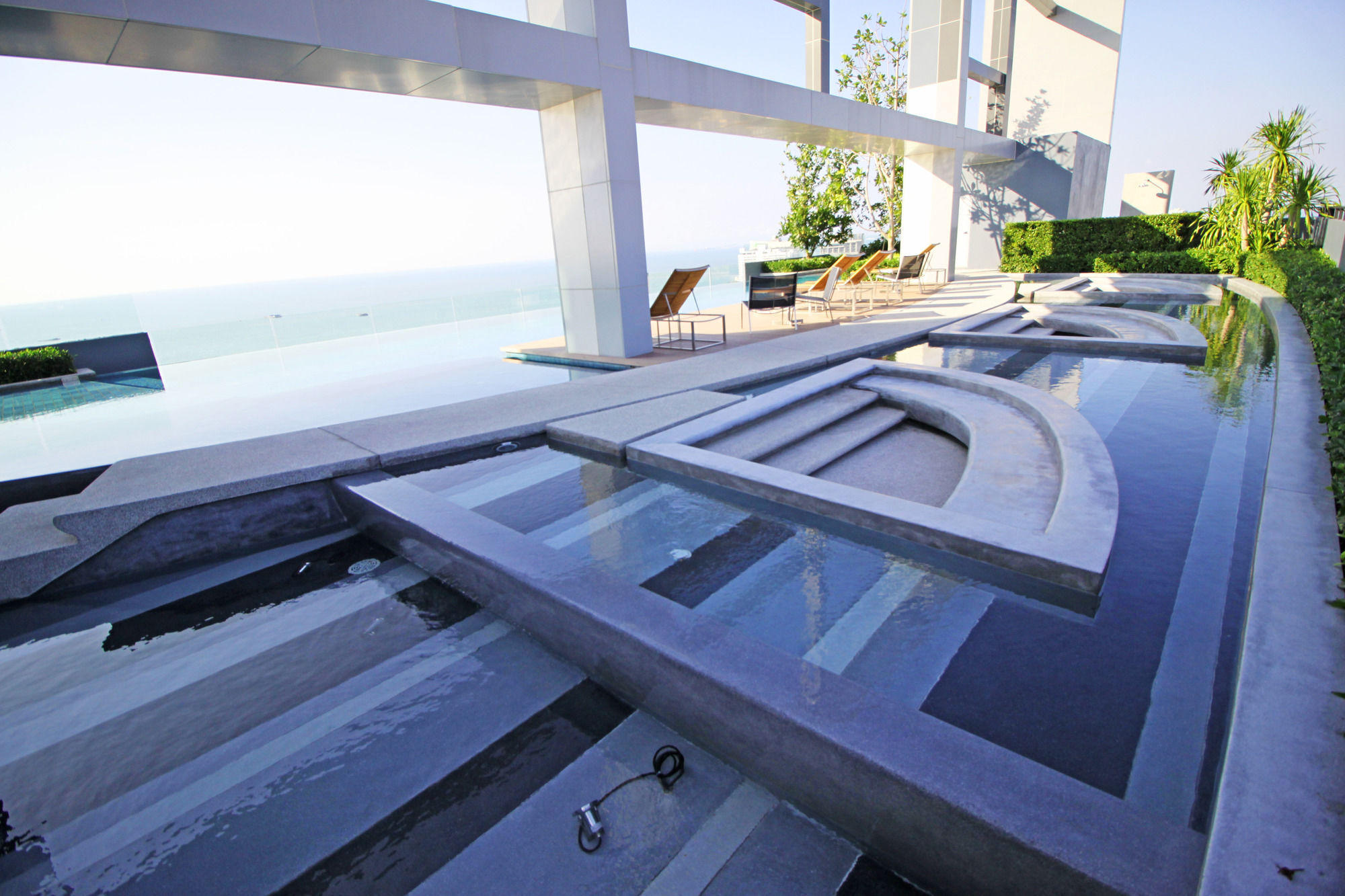 Centric Sea By Pattaya Holiday Bang Lamung Bagian luar foto